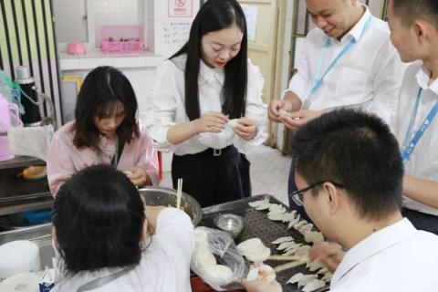 九九重阳 国际人“践行孝道，始于足下”