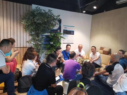 让中国企业家更有眼界——国际人创始人李厚德率领企业家学员游学越南站