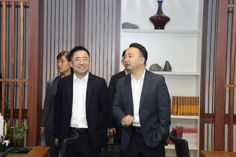 明光市市委书记被国际人企业文化深深感动 | 深入沟通合作空间广阔