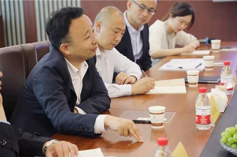 明光市市委书记被国际人企业文化深深感动 | 深入沟通合作空间广阔